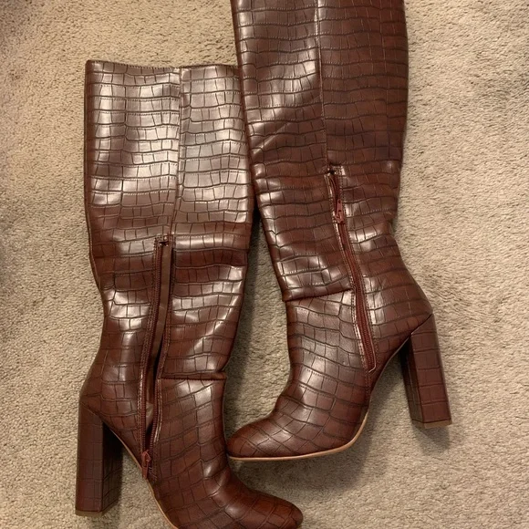 Brown Croc-Embossed Knee-High Boots - Picture 1 of 4